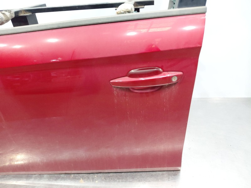 Recambio de puerta delantera izquierda para opel corsa f hybrid referencia OEM IAM   