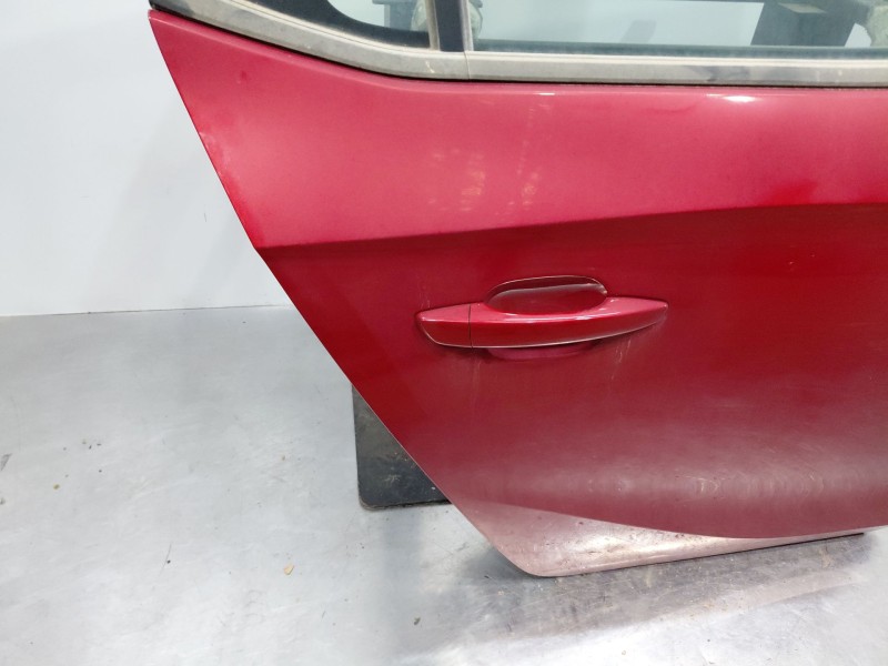 Recambio de puerta trasera derecha para opel corsa f hybrid referencia OEM IAM   