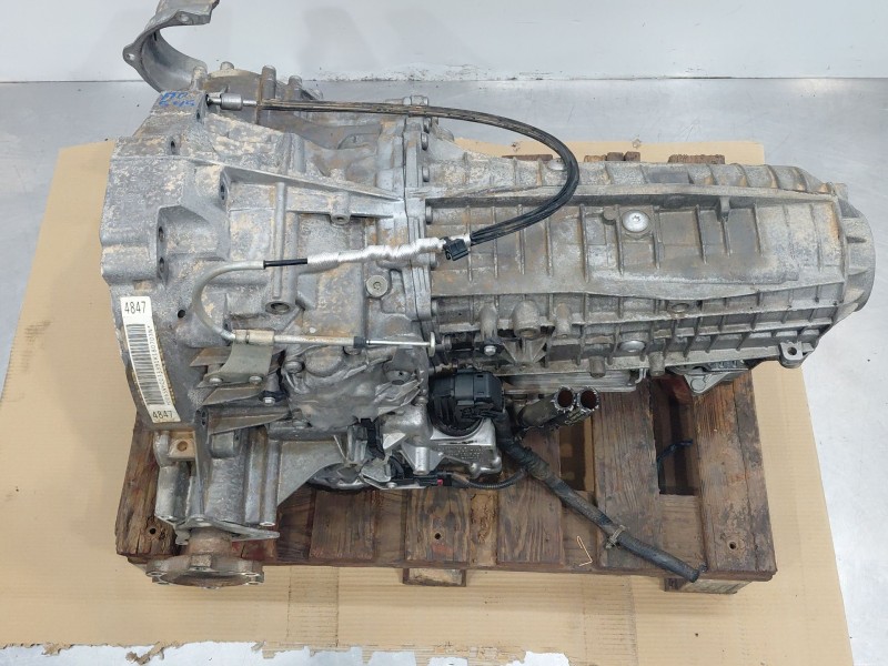 Recambio de caja cambios para audi a4 avant (8w5) s line referencia OEM IAM SVH  
