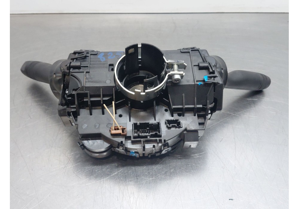 Recambio de mando multifuncion para opel corsa f (p2jo) 1.2 (68) referencia OEM IAM 98325615YX  