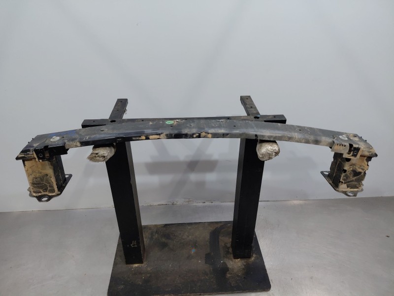 Recambio de refuerzo paragolpes delantero para opel corsa f hybrid referencia OEM IAM 9846538280  
