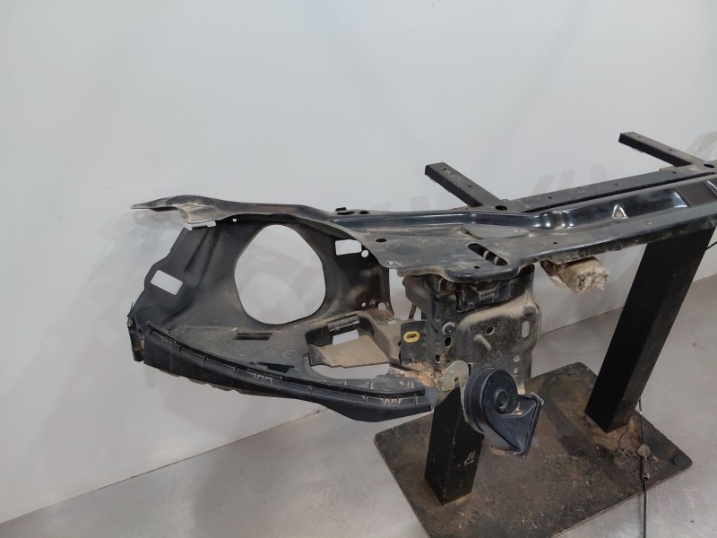 Recambio de panel frontal para volvo xc60 momentum referencia OEM IAM 31416750  
