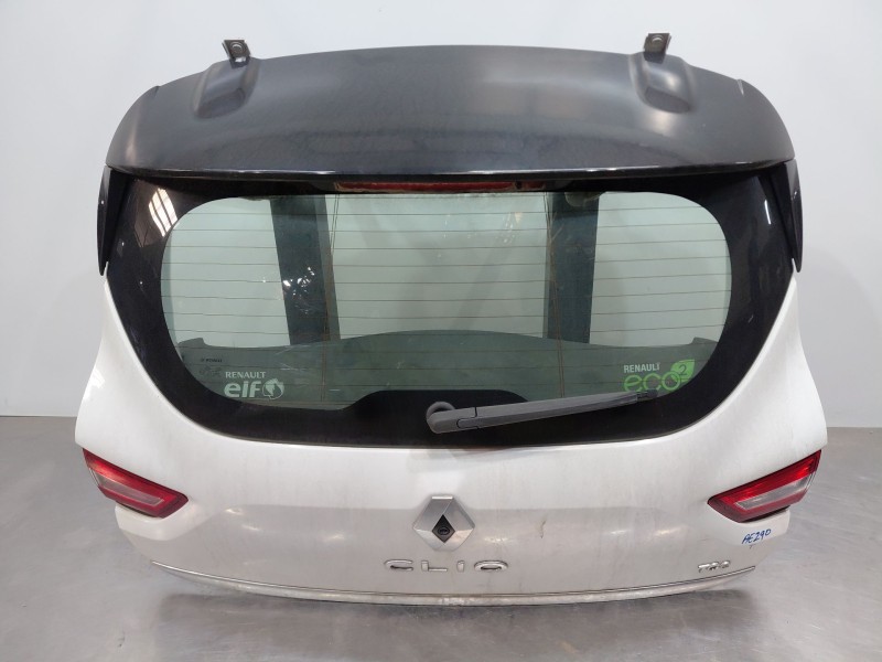 Recambio de porton trasero para renault clio iv life referencia OEM IAM 901008956R  