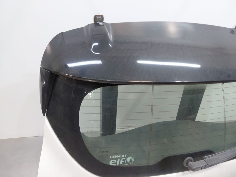 Recambio de porton trasero para renault clio iv life referencia OEM IAM 901008956R  