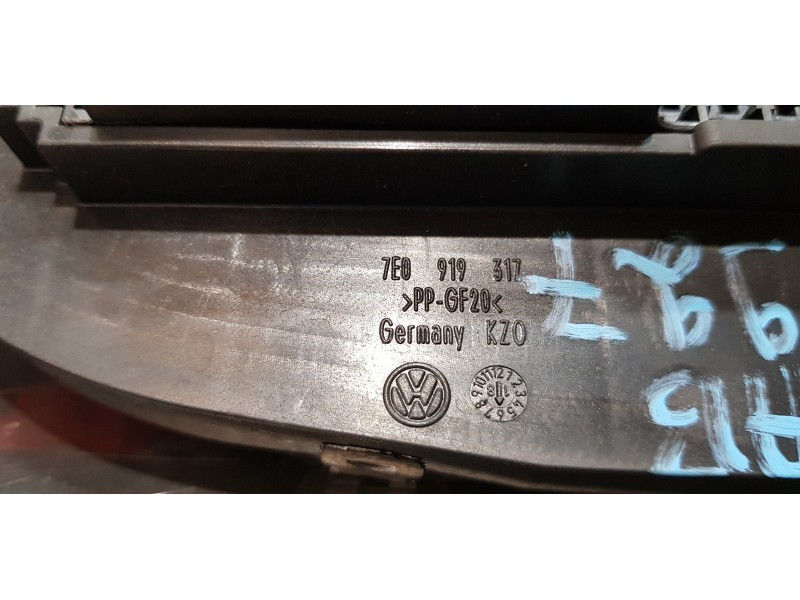 Recambio de caja reles / fusibles para volkswagen t6 transporter furgón referencia OEM IAM 6C1971012  