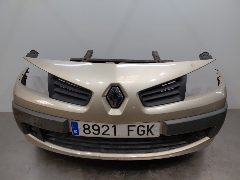 Recambio de paragolpes delantero para renault megane ii coupé-cabriolet (em0/1_) 1.6 16v referencia OEM IAM   