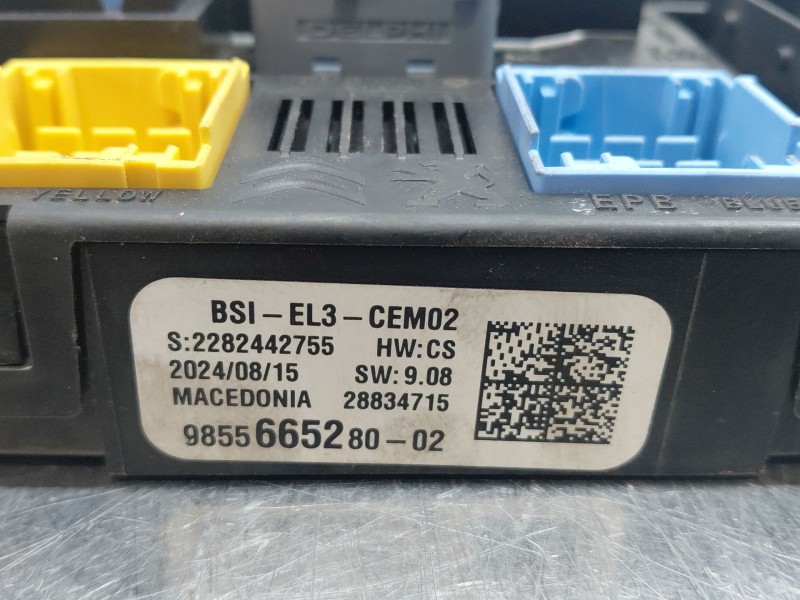 Recambio de caja reles / fusibles para opel corsa f hybrid referencia OEM IAM 9855665280  