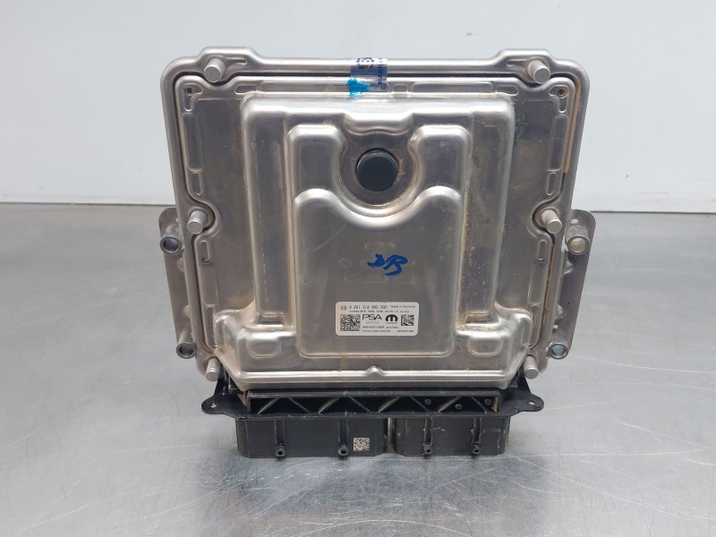 Recambio de centralita motor uce para opel corsa f hybrid referencia OEM IAM 9864641980 0261S1090Z 