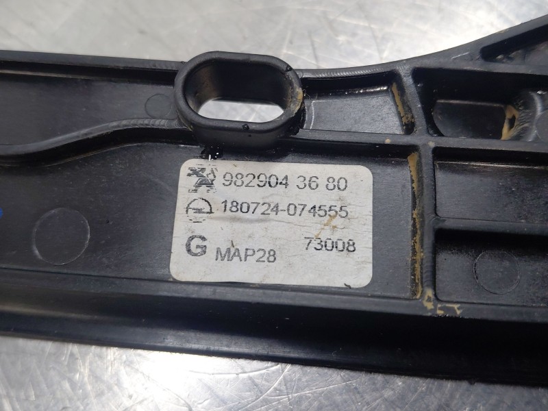 Recambio de elevalunas delantero izquierdo para opel corsa f hybrid referencia OEM IAM 9829043680  