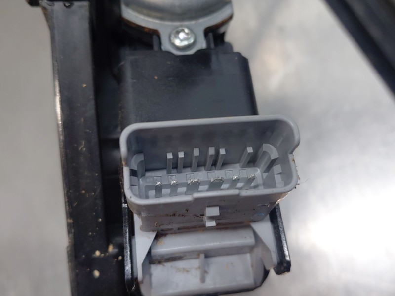 Recambio de elevalunas delantero izquierdo para opel corsa f hybrid referencia OEM IAM 9829043680  