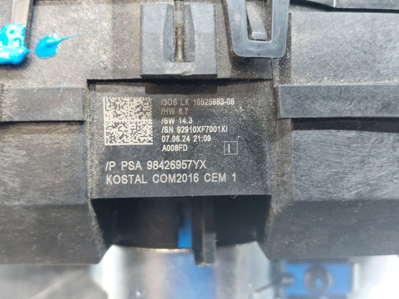 Recambio de mando multifuncion para opel corsa f hybrid referencia OEM IAM 98426957YX  