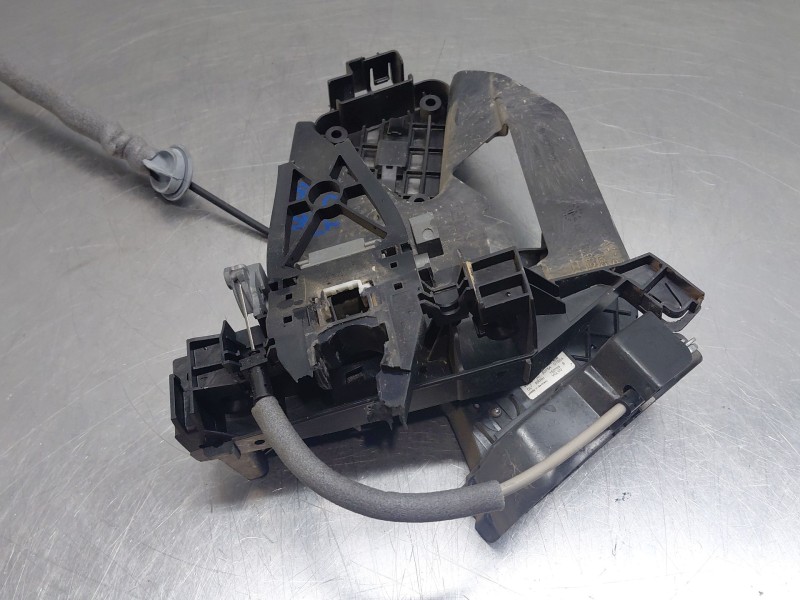 Recambio de cerradura puerta trasera derecha para volvo xc60 momentum referencia OEM IAM 31253919  