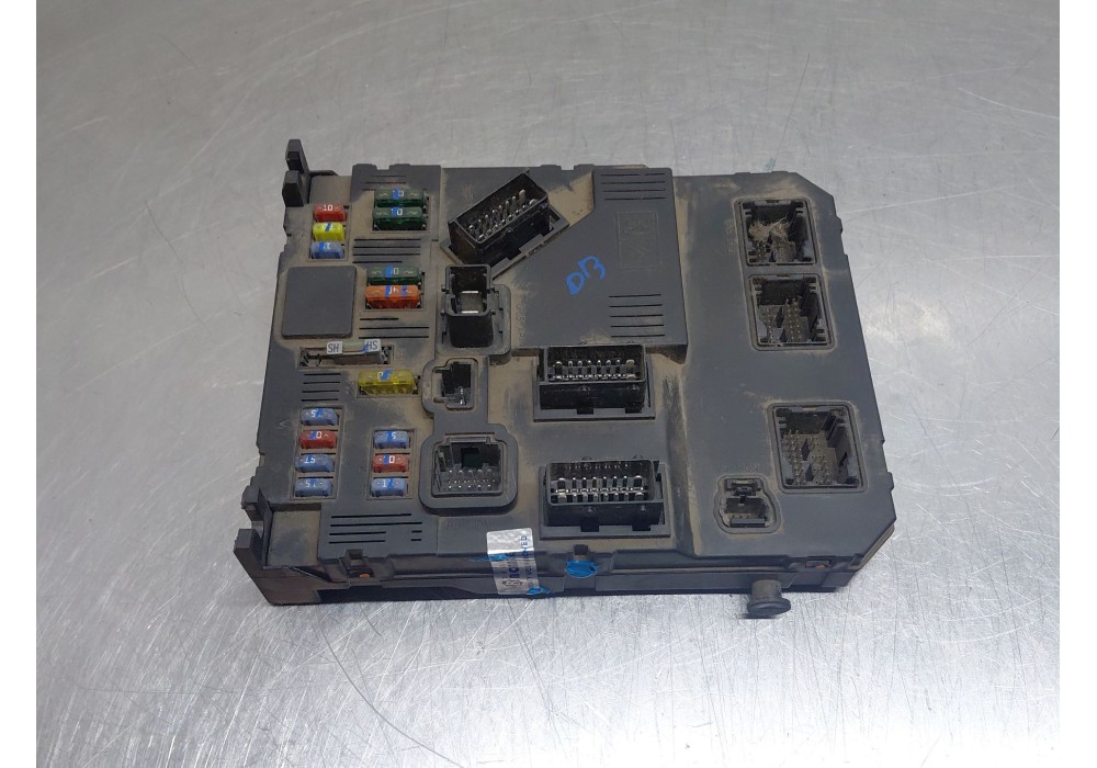 Recambio de caja reles / fusibles para citroën c3 i (fc_, fn_) 1.4 hdi referencia OEM IAM 9653667380  