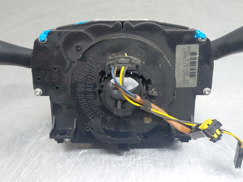 Recambio de mando multifuncion para citroën c3 i (fc_, fn_) 1.4 hdi referencia OEM IAM 6239VA 96576773XT 
