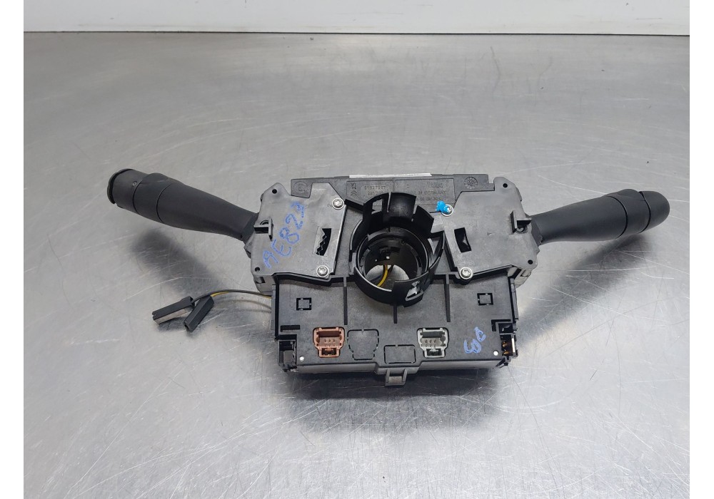 Recambio de mando multifuncion para citroën c3 i (fc_, fn_) 1.4 hdi referencia OEM IAM 6239VA 96576773XT 