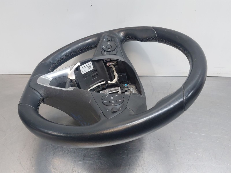 Recambio de volante para opel corsa f (p2jo) 1.2 (68) referencia OEM IAM 98305810ZD  