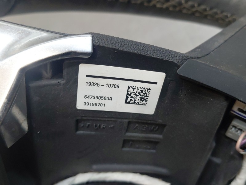 Recambio de volante para opel corsa f (p2jo) 1.2 (68) referencia OEM IAM 98305810ZD  