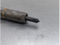Recambio de inyector para opel insignia a sports tourer (g09) 2.0 cdti (35) referencia OEM IAM 0445110327   2