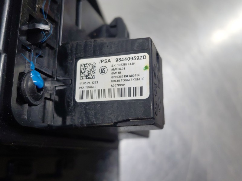 Recambio de palanca cambio para opel corsa f hybrid referencia OEM IAM 98440959ZD  
