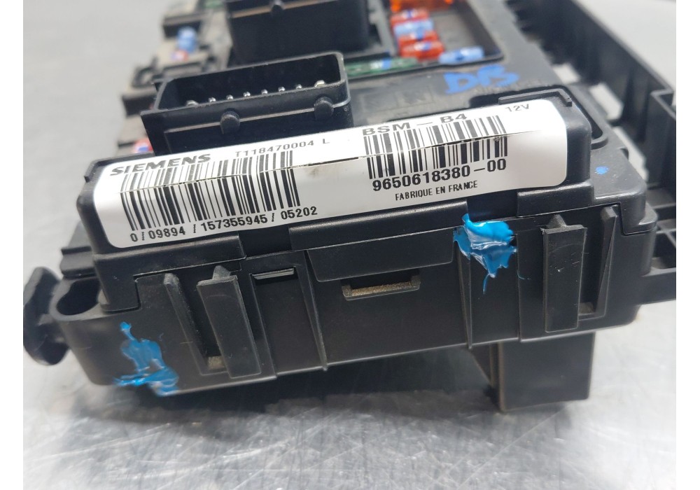 Recambio de caja reles / fusibles para citroën c3 i (fc_, fn_) 1.4 hdi referencia OEM IAM 9650618380  