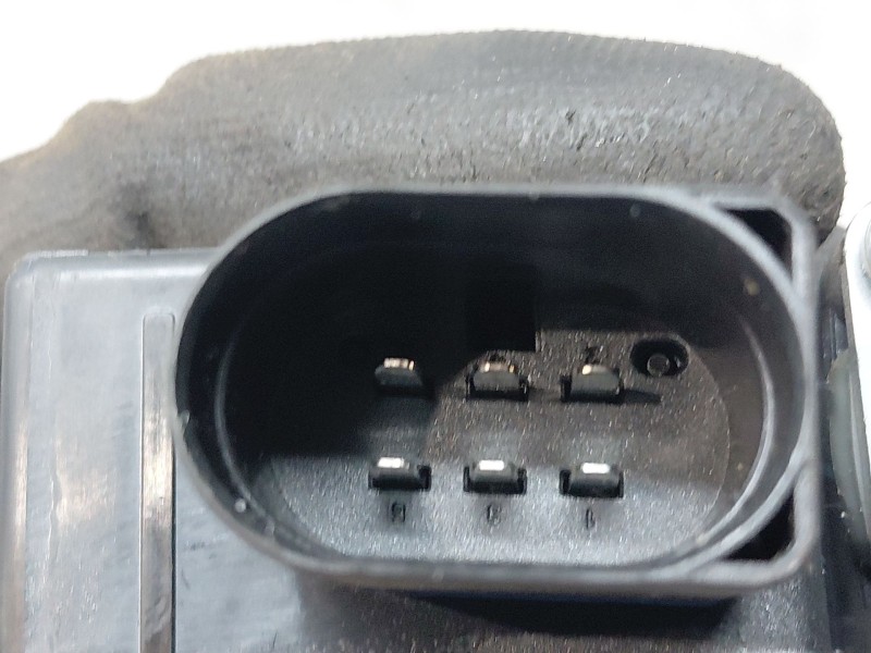 Recambio de motor techo electrico para audi a4 avant (8w5) s line referencia OEM IAM 8W9863560  