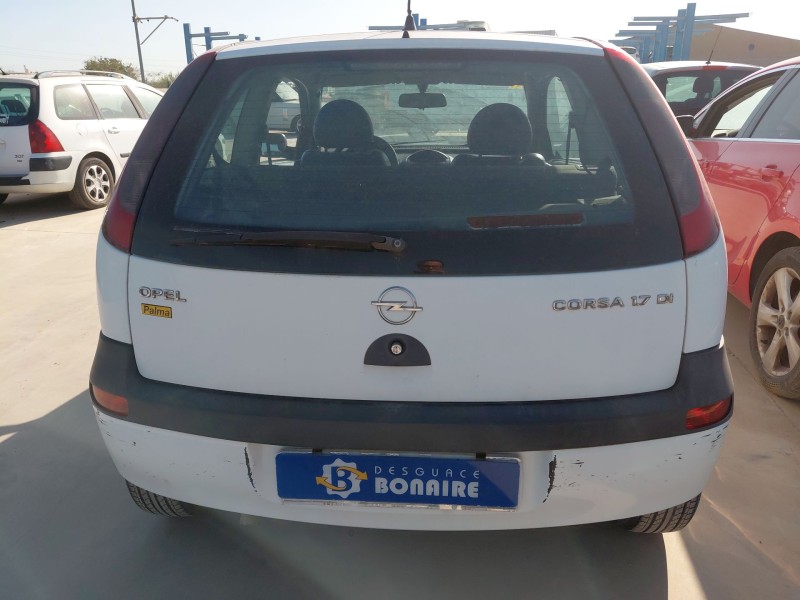 opel corsa c (x01) del año 2002
