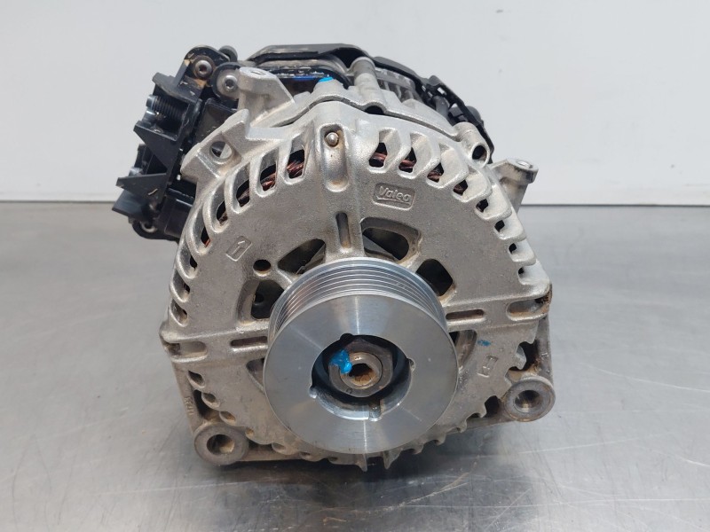 Recambio de alternador para opel corsa f hybrid referencia OEM IAM 9859576280  