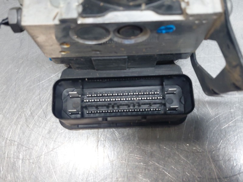 Recambio de abs para volvo xc60 momentum referencia OEM IAM 31400546 P31423348 