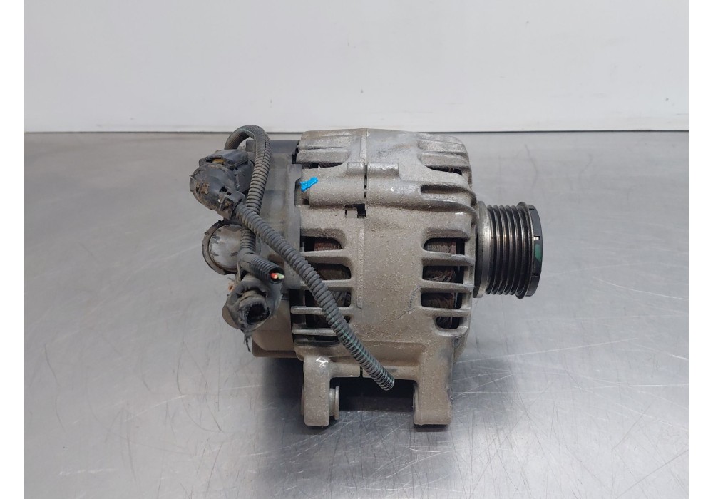 Recambio de alternador para opel corsa f (p2jo) 1.2 (68) referencia OEM IAM 9826574080  