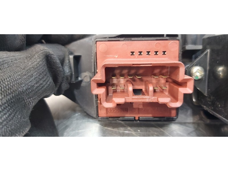 Recambio de mando elevalunas delantero izquierdo para citroen c-crosser exclusive referencia OEM IAM 8608A060   Recambio de mando elevalunas delantero izquierdo para citroen c-crosser exclusive referencia OEM IAM 8608A060