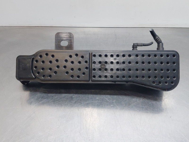 Recambio de filtro carbono activo para opel corsa f hybrid referencia OEM IAM 9829656180  
