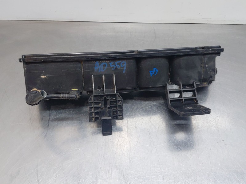 Recambio de filtro carbono activo para opel corsa f hybrid referencia OEM IAM 9829656180  