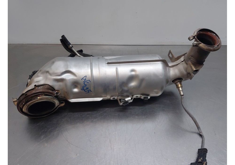 Recambio de catalizador para opel corsa f (p2jo) 1.2 (68) referencia OEM IAM 9825522080  