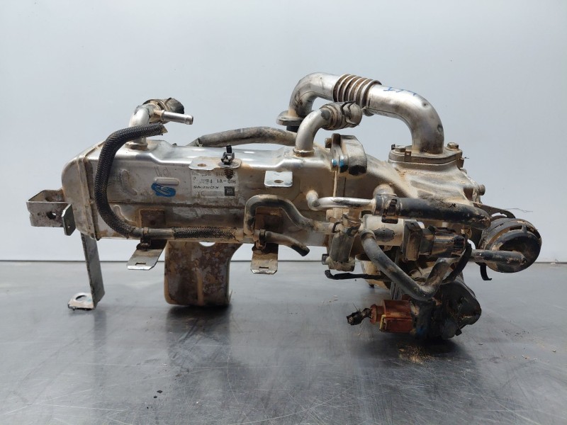Recambio de enfriador egr para chevrolet cruze lt referencia OEM IAM 25185316  