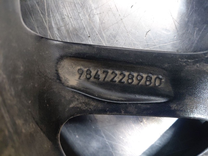 Recambio de llanta para opel corsa f hybrid referencia OEM IAM   