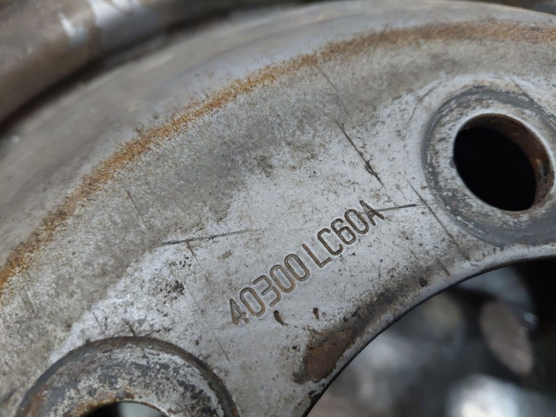 Recambio de llanta para nissan nt400 cabstar (f24m) 35.14, 45.14 referencia OEM IAM   
