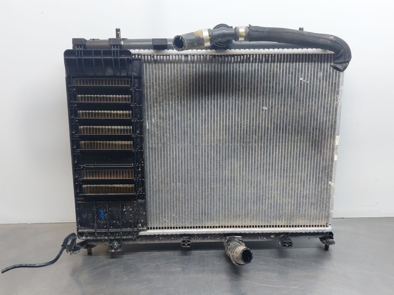 Recambio de radiador agua para opel corsa f hybrid referencia OEM IAM 9827174680  