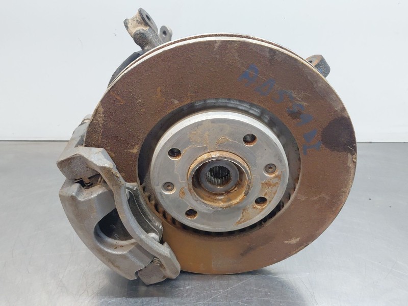 Recambio de mangueta delantera izquierda para opel corsa f hybrid referencia OEM IAM 9826878080  
