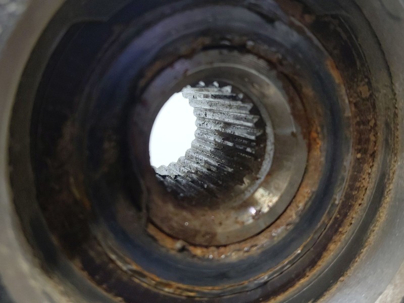 Recambio de mangueta delantera izquierda para opel corsa f hybrid referencia OEM IAM 9826878080  