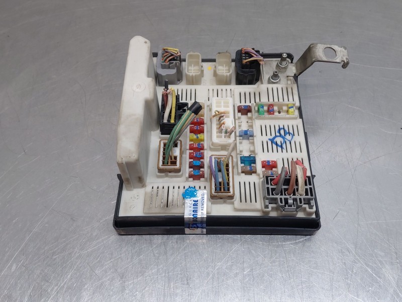 Recambio de caja reles / fusibles para renault megane ii coupé-cabriolet (em0/1_) 1.6 16v referencia OEM IAM   