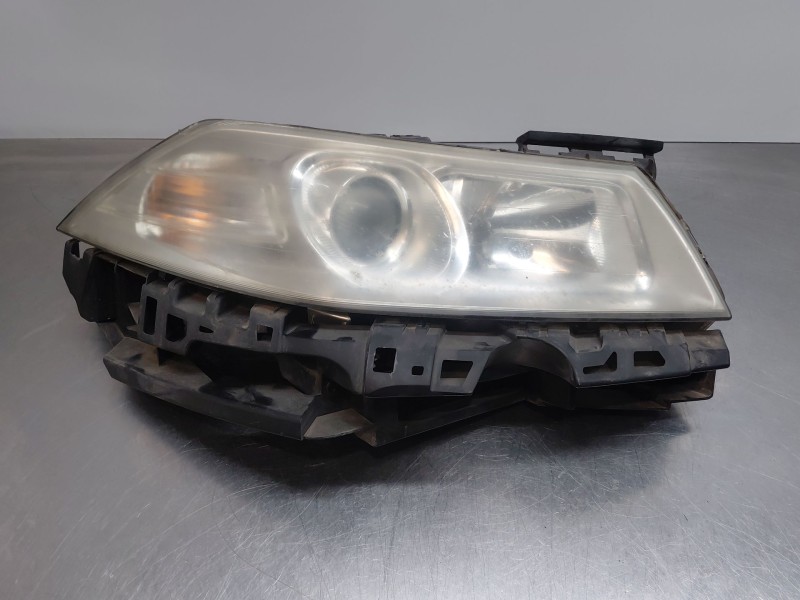 Recambio de faro derecho para renault megane ii coupé-cabriolet (em0/1_) 1.6 16v referencia OEM IAM   