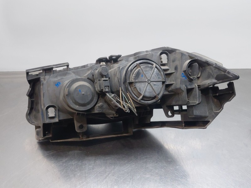Recambio de faro derecho para renault megane ii coupé-cabriolet (em0/1_) 1.6 16v referencia OEM IAM   