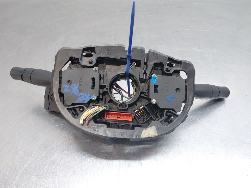 Recambio de mando multifuncion para renault megane ii coupé-cabriolet (em0/1_) 1.6 16v referencia OEM IAM   