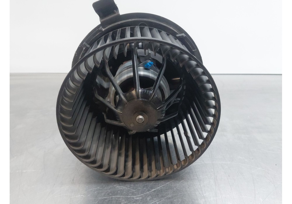 Recambio de motor calefaccion para renault megane ii coupé-cabriolet (em0/1_) 1.6 16v referencia OEM IAM   