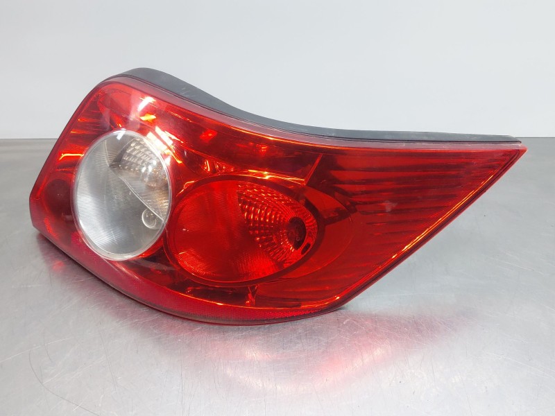 Recambio de piloto trasero derecho para renault megane ii coupé-cabriolet (em0/1_) 1.6 16v referencia OEM IAM   