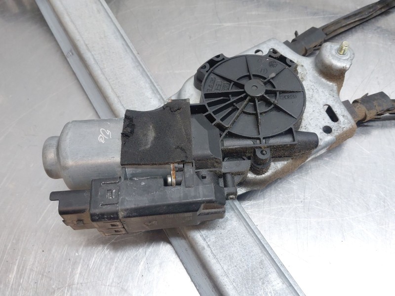Recambio de elevalunas delantero izquierdo para renault megane ii coupé-cabriolet (em0/1_) 1.6 16v referencia OEM IAM   