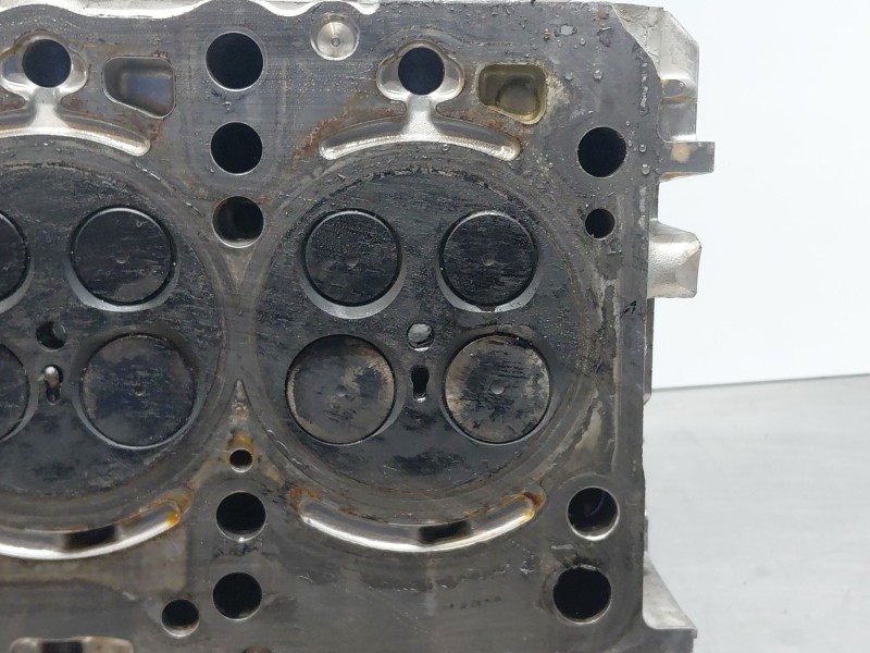 Recambio de culata para mercedes-benz clase gla (w156) 200 d referencia OEM IAM A6510108318  