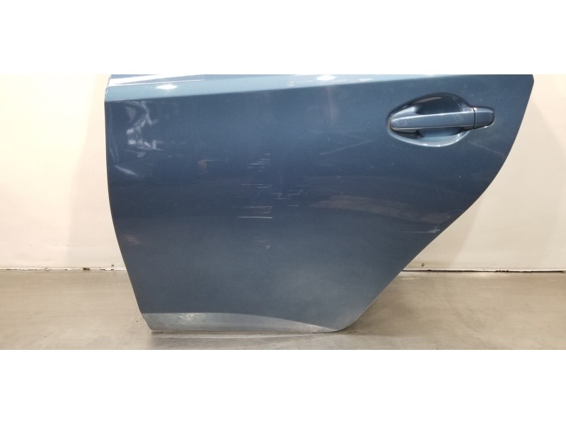 Recambio de puerta trasera izquierda para toyota auris active referencia OEM IAM 6700402380   Recambio de puerta trasera izquierda para toyota auris active referencia OEM IAM 6700402380