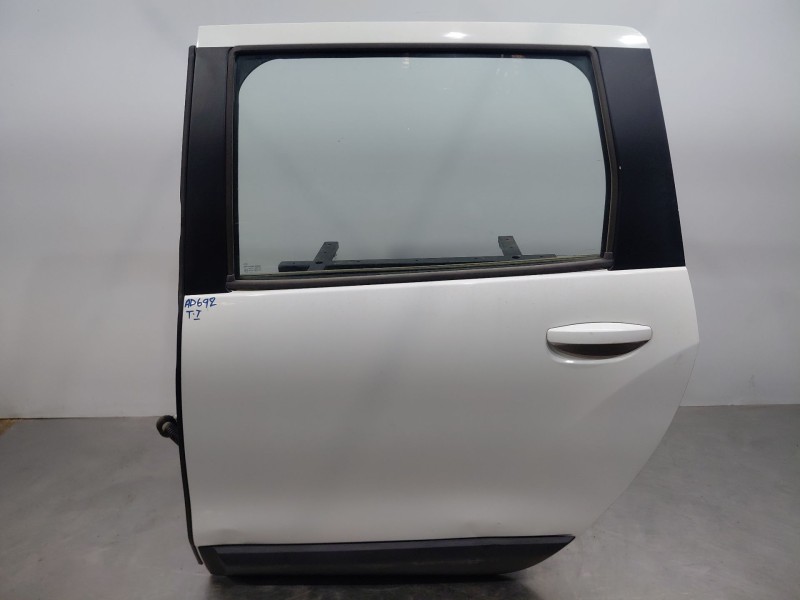 Recambio de puerta trasera izquierda para dacia lodgy xplore referencia OEM IAM   