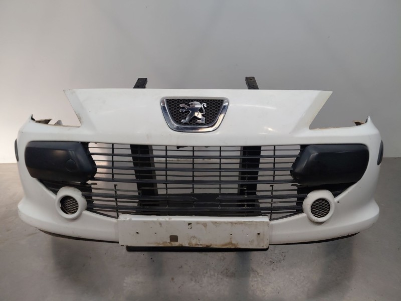 Recambio de paragolpes delantero para peugeot 307 sw (3h) 1.6 hdi 90 referencia OEM IAM   